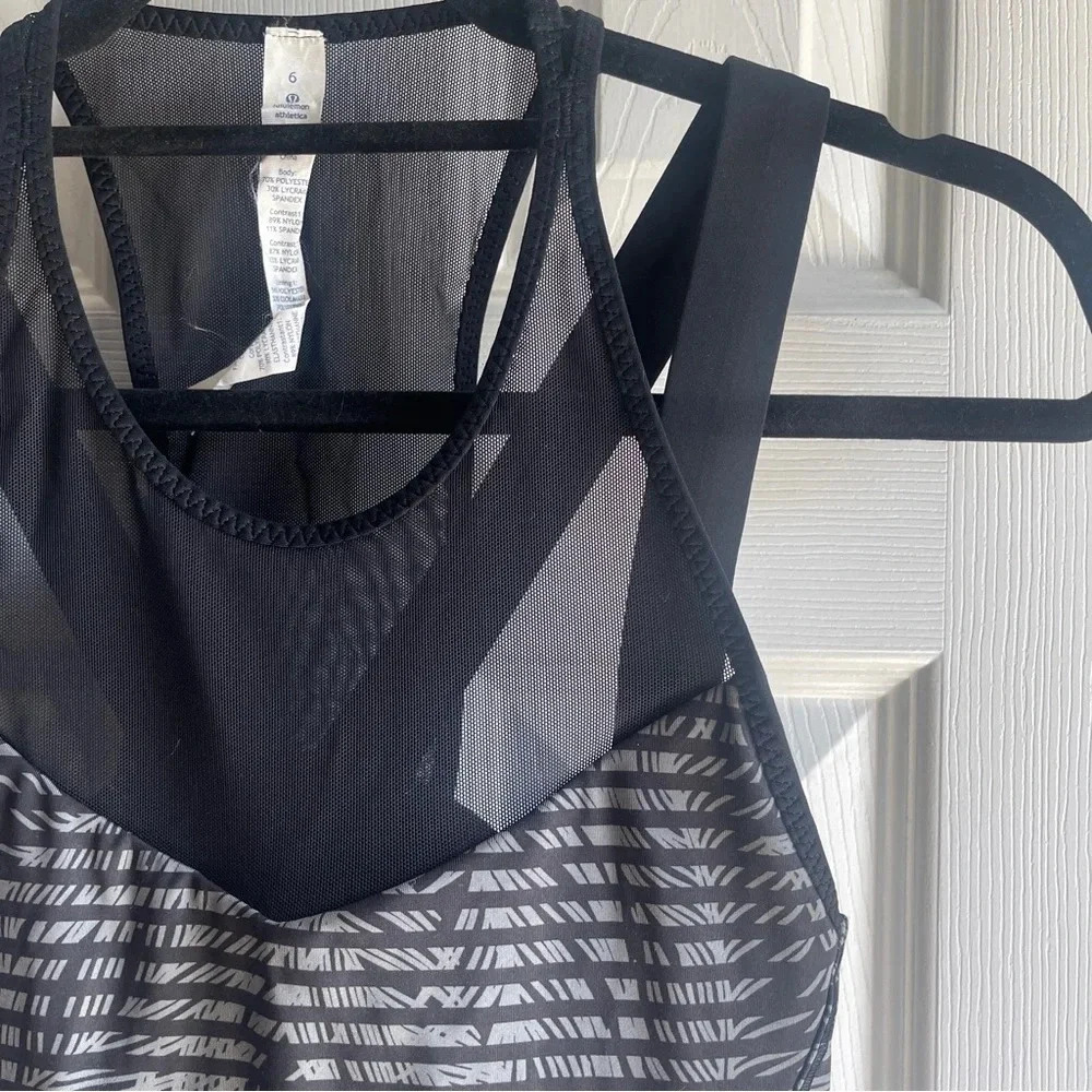 LULULEMON Running In The City Tank High Neck Stripe Play Slate Black Women's 6 - Picture 4 of 14